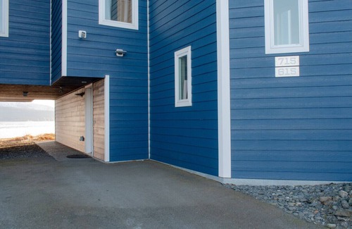 Homer Condo | Lakeshore Lodging Ocean Front Lodges