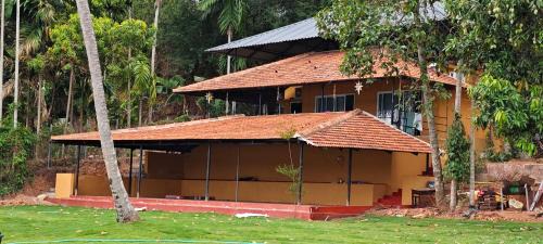 Chirayinkil Bed & Breakfast | Lakeshore Retreats Varkala