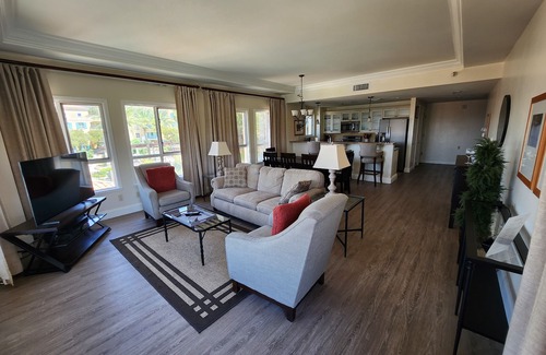 Lake Las Vegas Condo | Lakeside 3 Bedroom Condo, Montelago Village, Lake Las Vegas