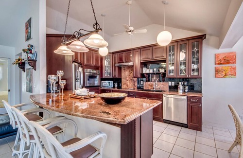 Cape Coral House | Lakeside at Cat Cay - Cape Coral - Roelens Vacations