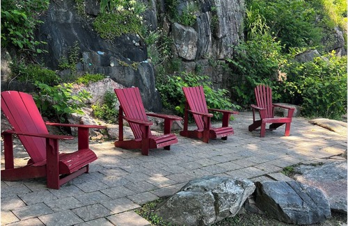 Frontenac Cottage | Lakeside Bliss & Adventure: Cozy Whippoorwill Cottage on Crow Lake!