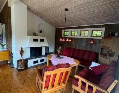 Skaun Cabin | Lakeside cabin