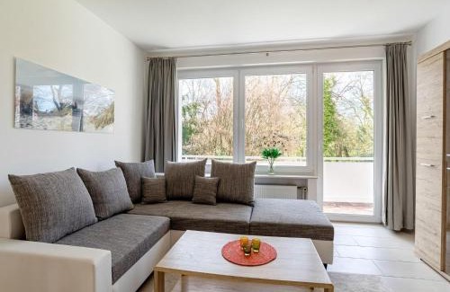 Eutin Apartment | Lakeside Comfort with Balcony, cleaning included