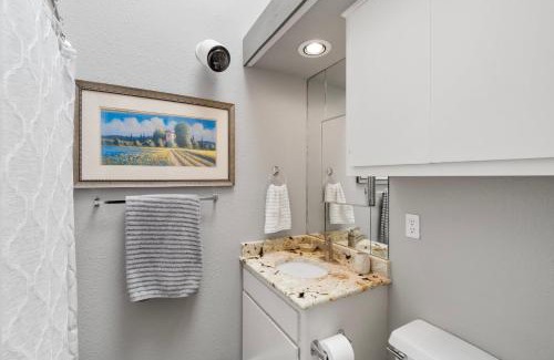 Horseshoe Bay House | Lakeside condo Retreat in Horseshoe Bay