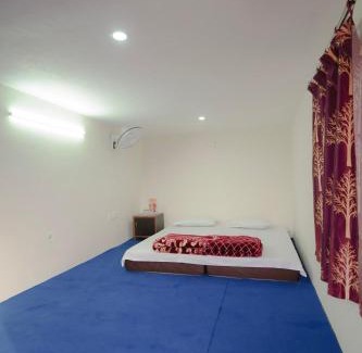 Amritpur House | Lakeside cottage at saikhola