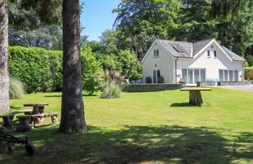 Windermere House | Lakeside Cottage