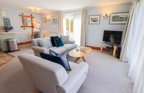 Windermere House | Lakeside Cottage