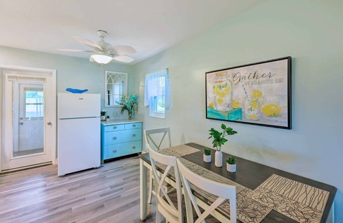 Crescent City Cottage | Lakeside Crescent City Cottage: Boat + Dock!
