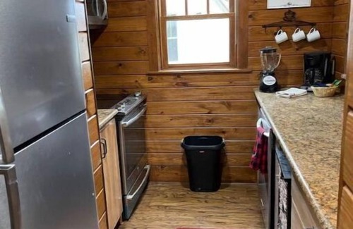 Lindale House | Lakeside Getaway #2 near Canton Trade Days