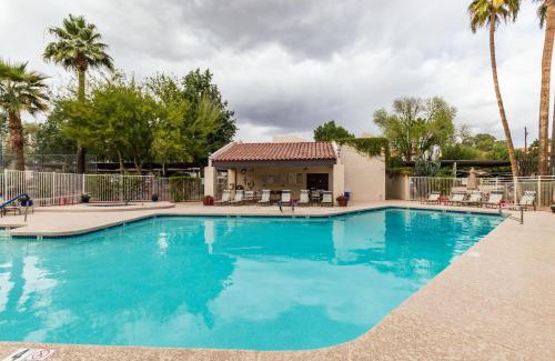 Desert Shores Apartment | Lakeside Lake Biltmore Village Condo