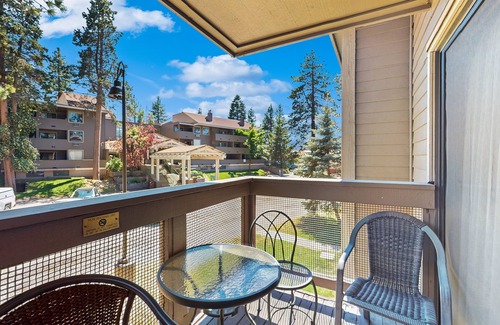 South Lake Tahoe House | Lakeside luxury meets mountain adventure in the heart of Tahoe!