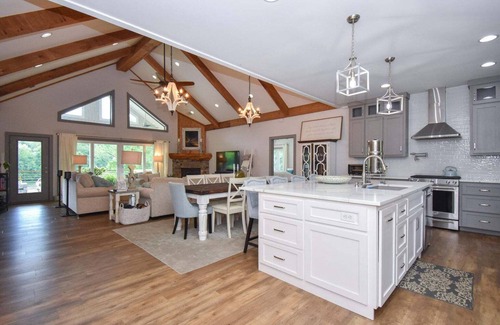 Dadeville House | Lakeside Luxury: Home with Panoramic Views and