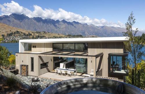 Queenstown Villa | Lakeside on Park Street - Villa by MajorDomo
