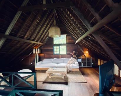 Bedugul Ski Chalet | Lakeside retreat and Golf in Bedugul