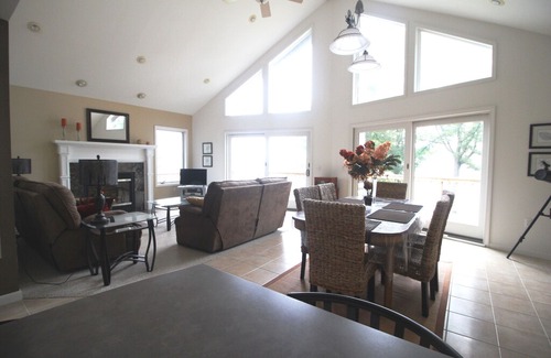 Gladwin House | Lakeside Retreat Sugar Springs Vacation Community (Gladwin, MI)