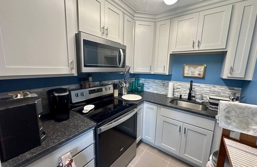 Dandridge Condo | Lakeside Retreat with Lake View