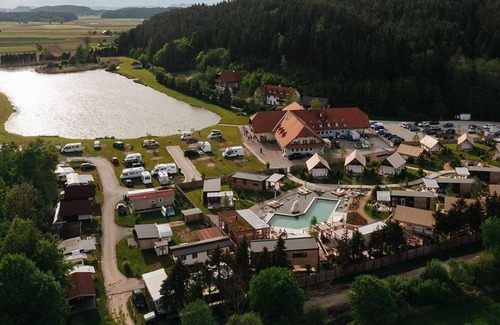 Sankt Michael bei Bleiburg RV Rental | Lakeside Romantic Tent - Lakeside Petzen Glamping