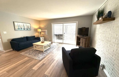 Bridgman Condo | Lakeside Serenity: 1BD Villa with Private Deck