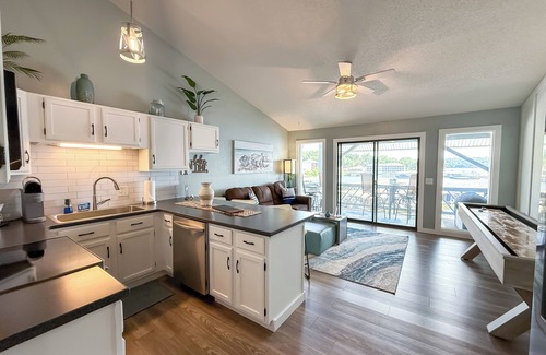 Osage Beach Condo | Lakeside Shuffle-Modern-Incredible Lake Views-Covered Patio-Relax & Play