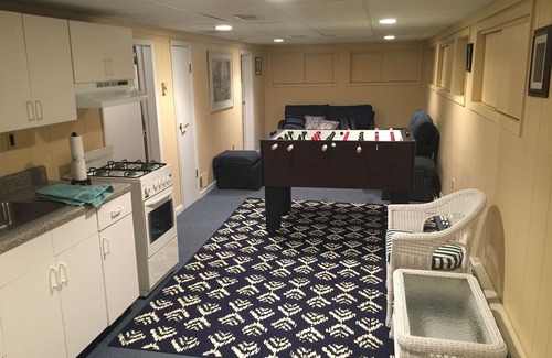 Hopatcong House | Lakeside Style and Luxury