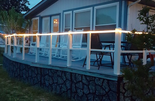 Garden City House | Lakeside, Sunny Picturesque 3 Bed 2 Bath + Q Sleeper Sofa Amazing House + Golfcart