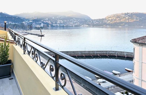 Como Apartment | LakeSweetLakeComo