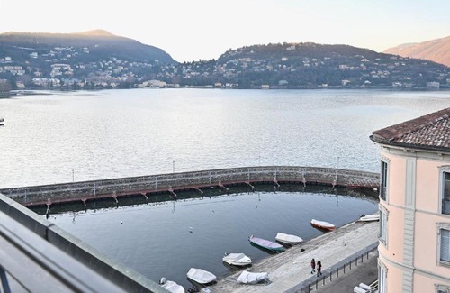 Como Apartment | LakeSweetLakeComo