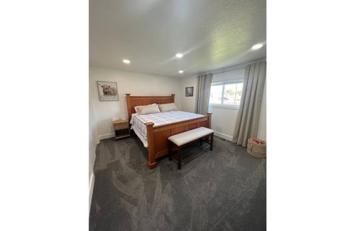 American Falls House | Laketown Retreat King Mattress, Traeger & More