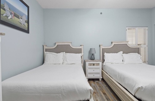 Panama City Beach Condo | Laketown Wharf 2 Bedroom, 2 Bath Gulf Front