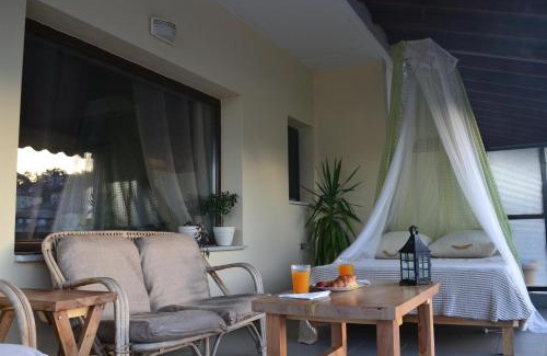 Kastoria Apartment | Lakeview Balcony in Kastoria