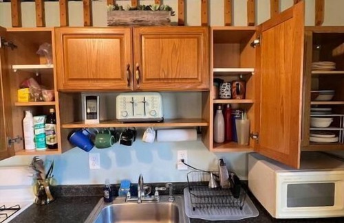 Whitefield Cabin | Lakeview Cabin White Mountains Fish Kayak Firepit Santas Village Dog Friendly AC