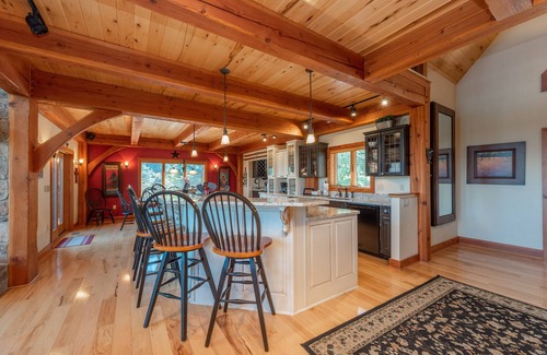 McHenry House | Lakeview Chalet w/Hot Tub, Pool Table & Fire Pit