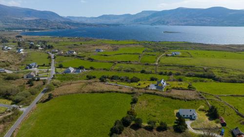 Waterville House | Lakeview Cottage