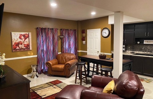 Lovejoy Apartment | Lakeview Exec Suite near Atlanta Motor Speedway