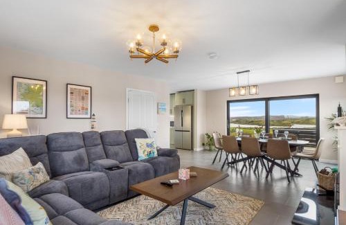 Clifden House | Lakeview House