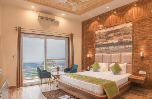 Kasauli House | LakeView Kasauli Cottage