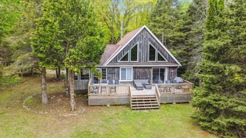 Tobermory House | Lakeview Loft A-frame Escape Tobermory