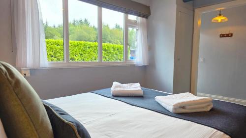 Dunkeswell Hotel | Lakeview Manor