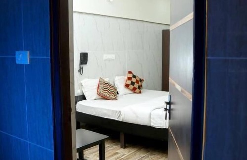 Tada Hotel | Lakeview Residency