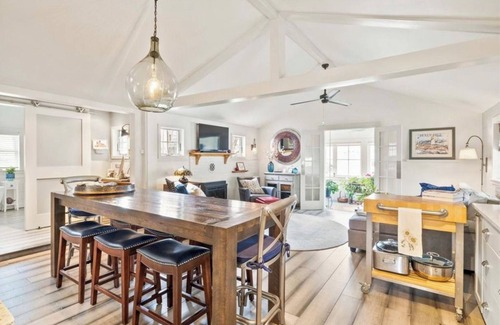 Canandaigua Cottage | Lakeview retreat with beach access. Stylish home just steps from Deep Run Beach.