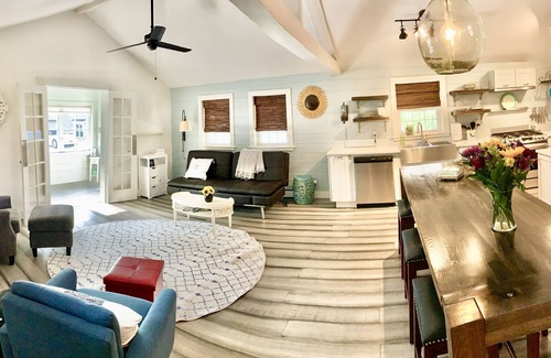 Canandaigua Cottage | Lakeview retreat with beach access. Stylish home just steps from Deep Run Beach.