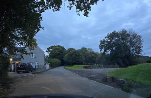 Plympton House | LakeViews Quietness Parking LongStays 4Guests