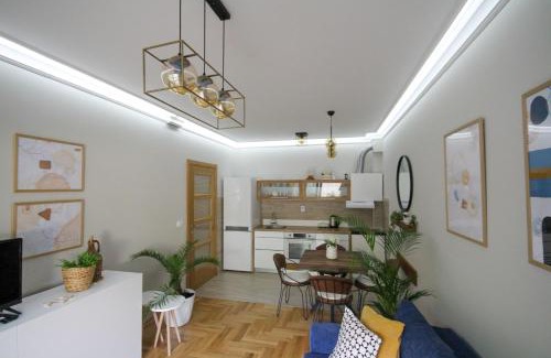 Tivat Apartment | LAKI