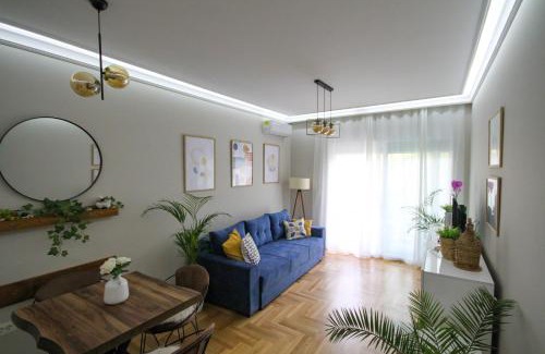 Tivat Apartment | LAKI