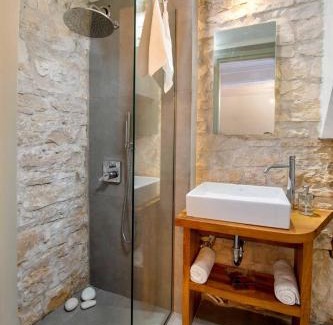 Lakka Apartment | Lakka Stone House 0