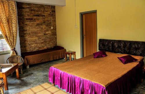 Sohra Hotel | LaKUPA