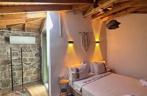 Ayvalik Hotel | Lalekar Butik Otel