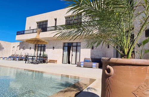 Ida Ougourd Villa | Lalla Essaouira, Villa Koulchi avec piscine pour 28 personnes