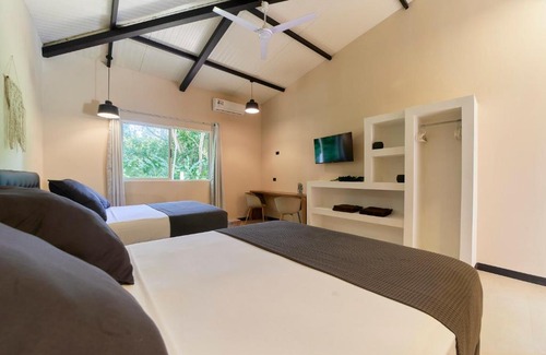 Cahuita Villa | LaLola Villa Privada