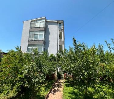 Qerek Apartment | Lalzi Rental apartments